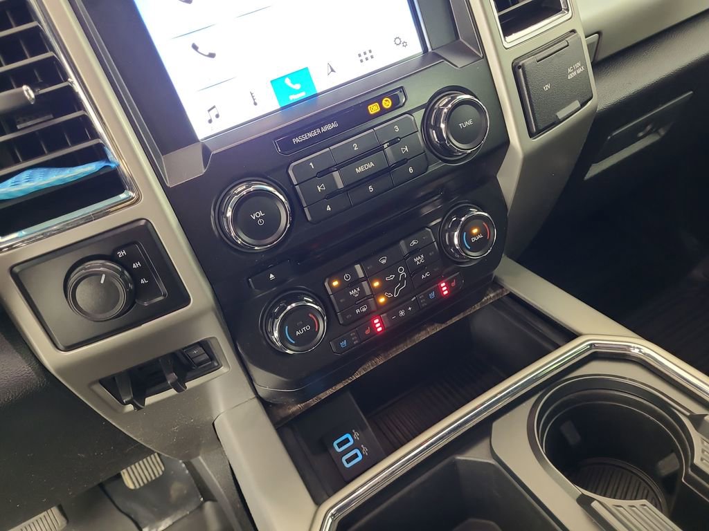 Used 2018 Ford F350 Lariat image 15