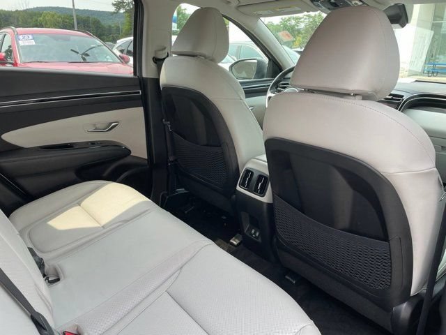 Used 2024 Hyundai Tucson Limited AWD/4WD image 13