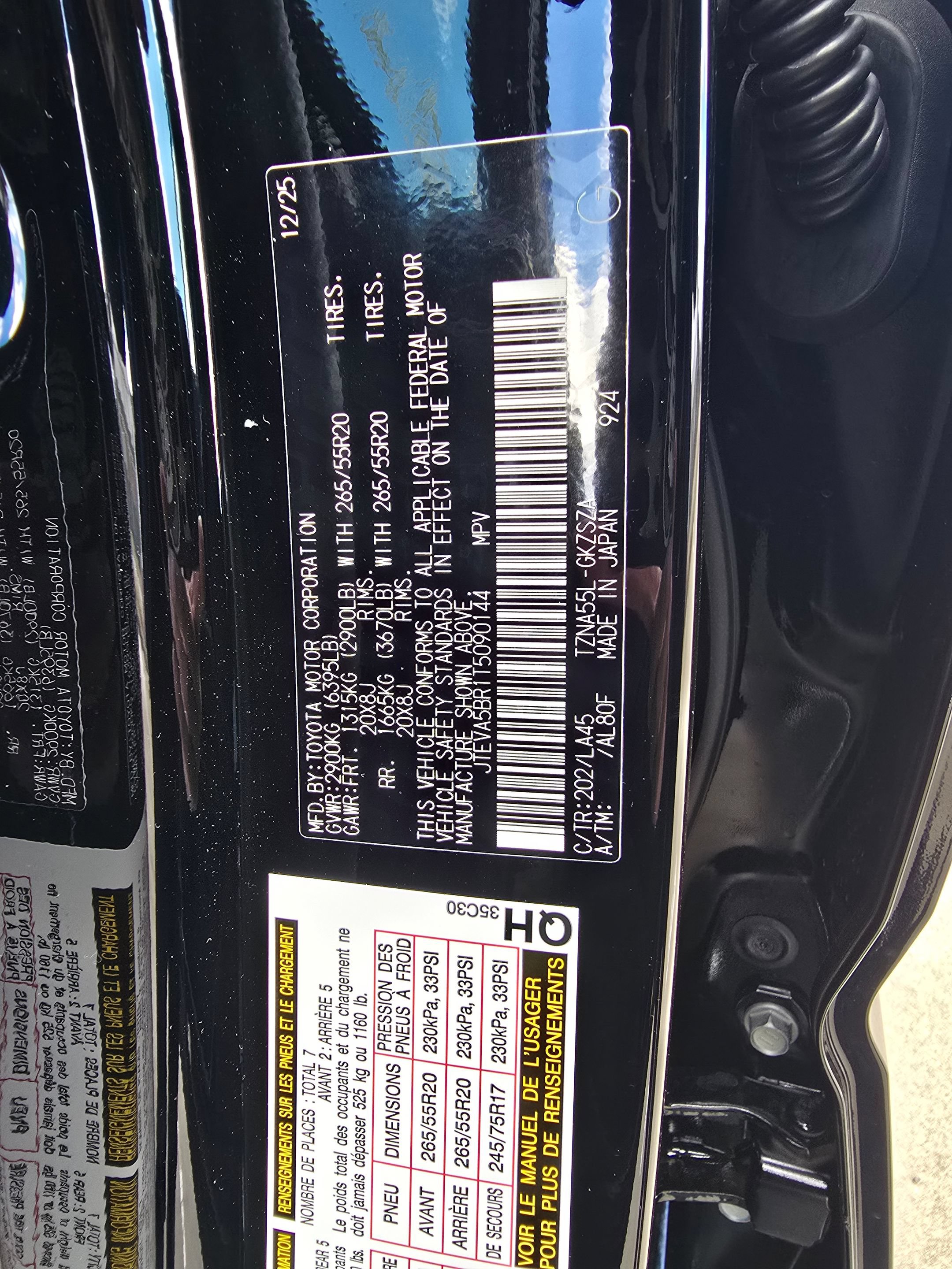 Used 2026 Toyota 4Runner Limited AWD/4WD image 23