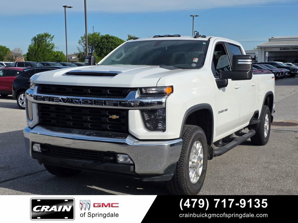Used 2022 Chevrolet Silverado 3500 LT w/ Convenience Package AWD/4WD image 3