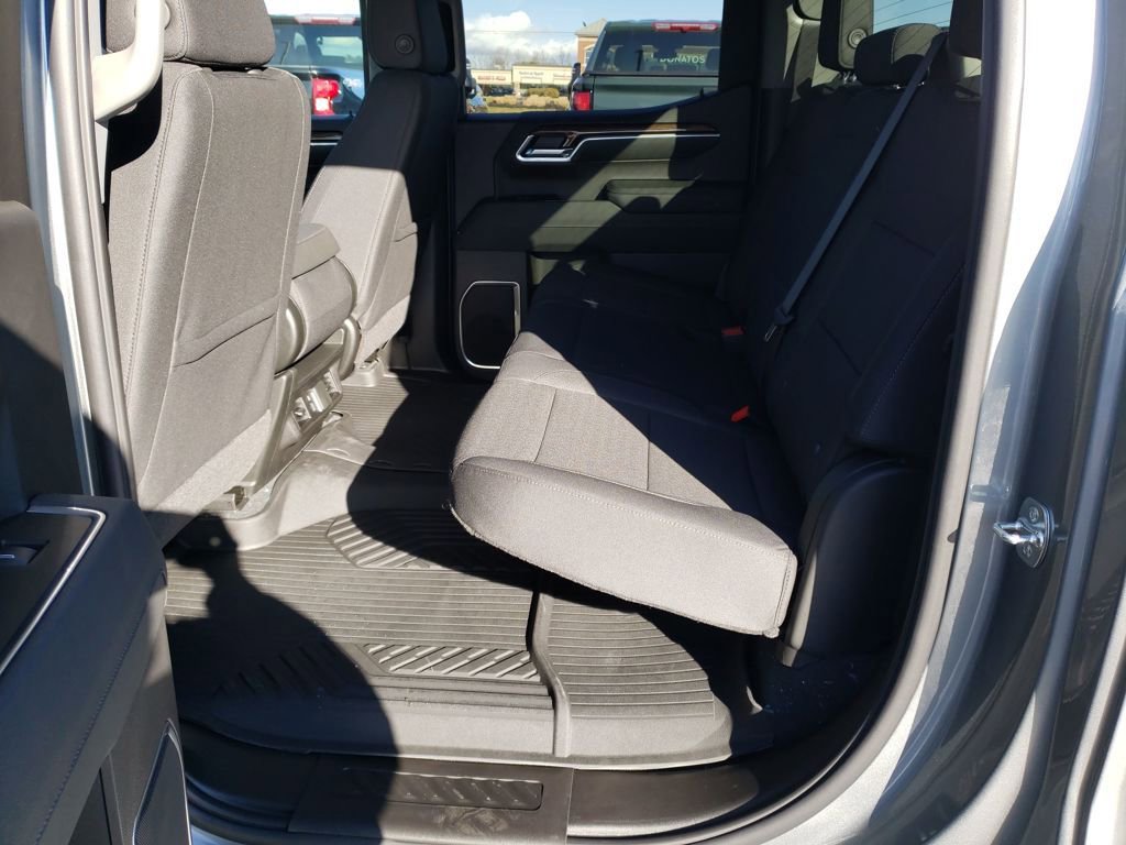 New 2026 Chevrolet Silverado 1500 LT image 22