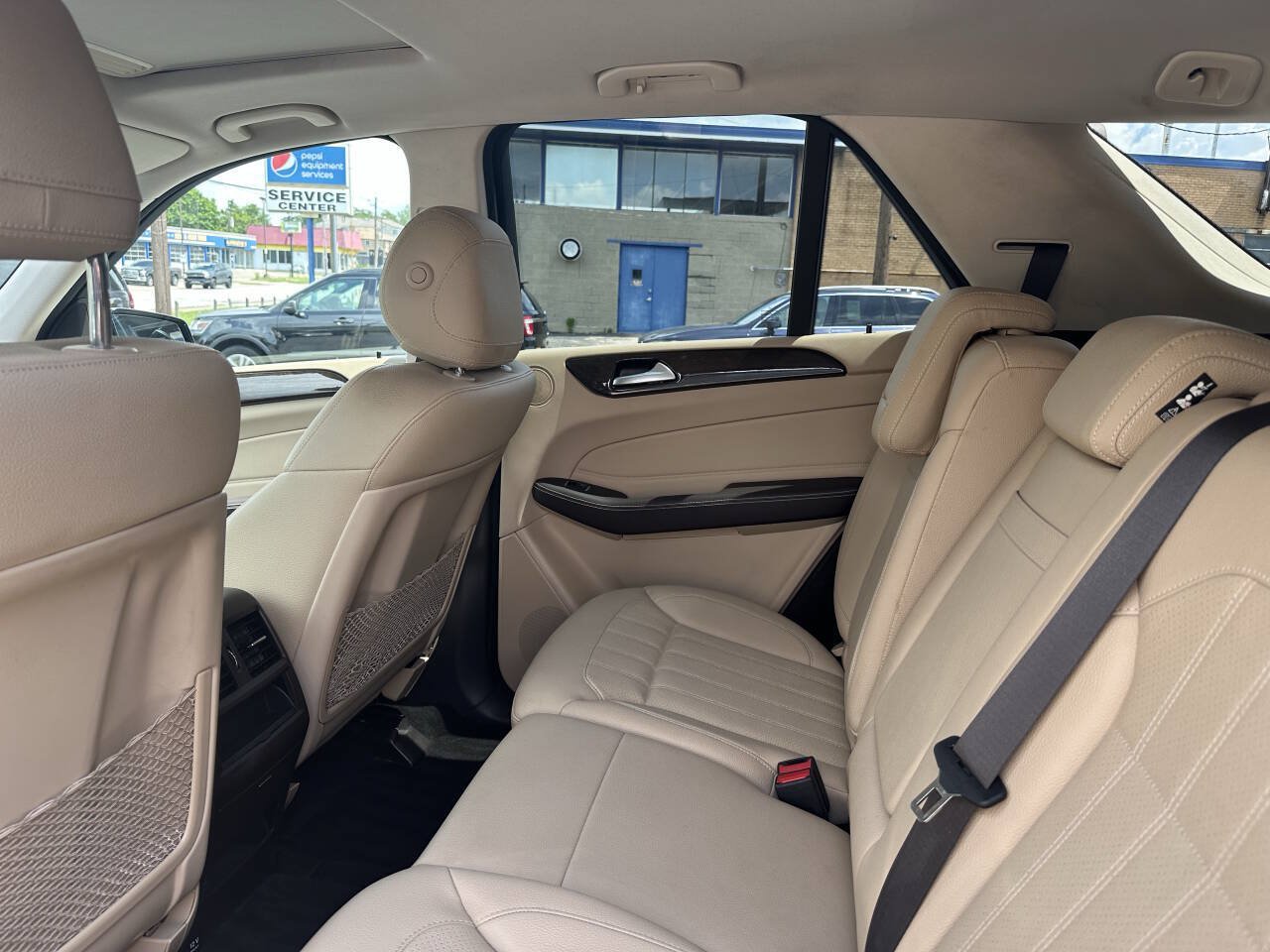 Used 2016 Mercedes-Benz GLE 350 4MATIC w/ Premium Package image 15