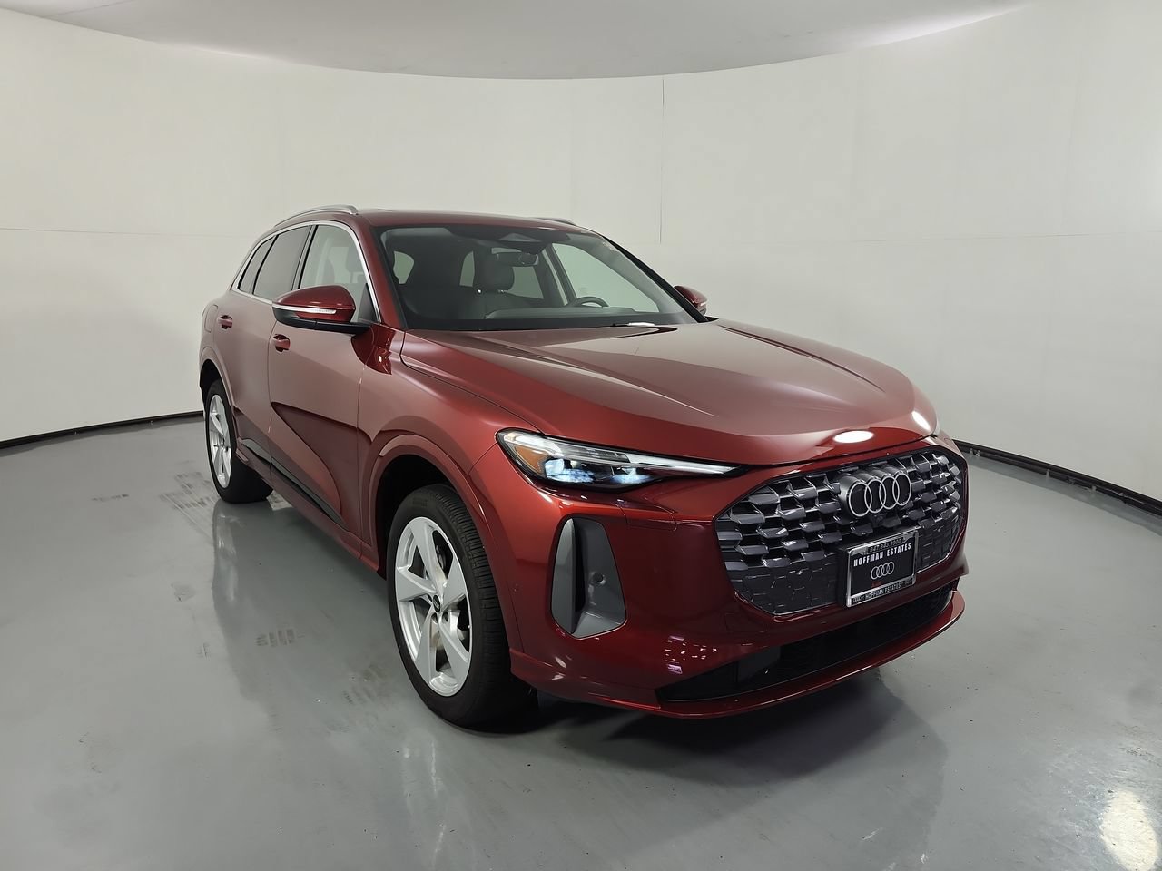 Used 2025 Audi Q5 Premium Plus w/ Premium Plus AWD/4WD image 28