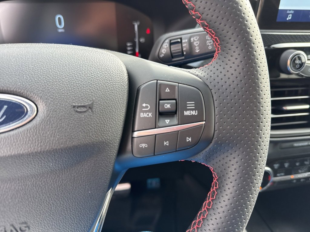 Certified 2024 Ford Escape ST-Line image 23