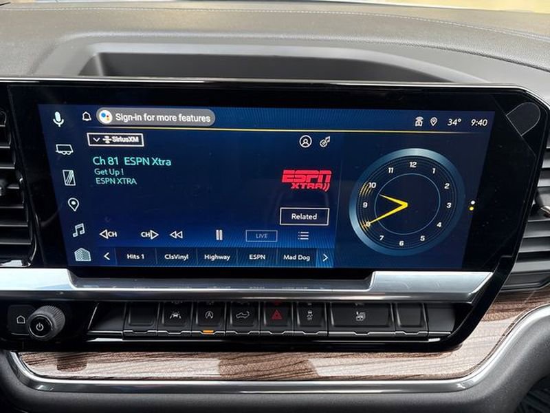 Used 2025 Chevrolet Silverado 1500 LT image 6