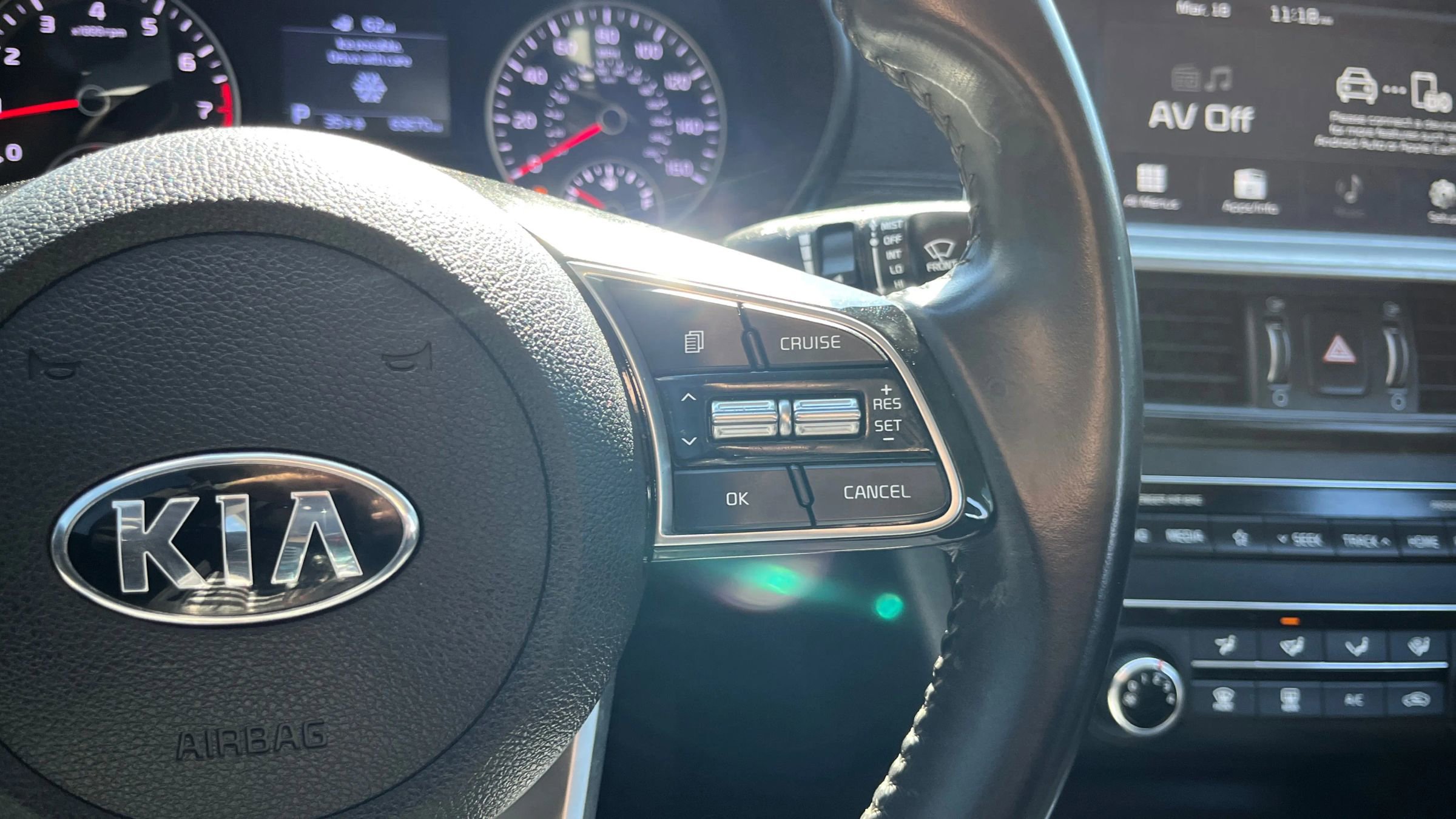 Used 2020 Kia Optima S image 25