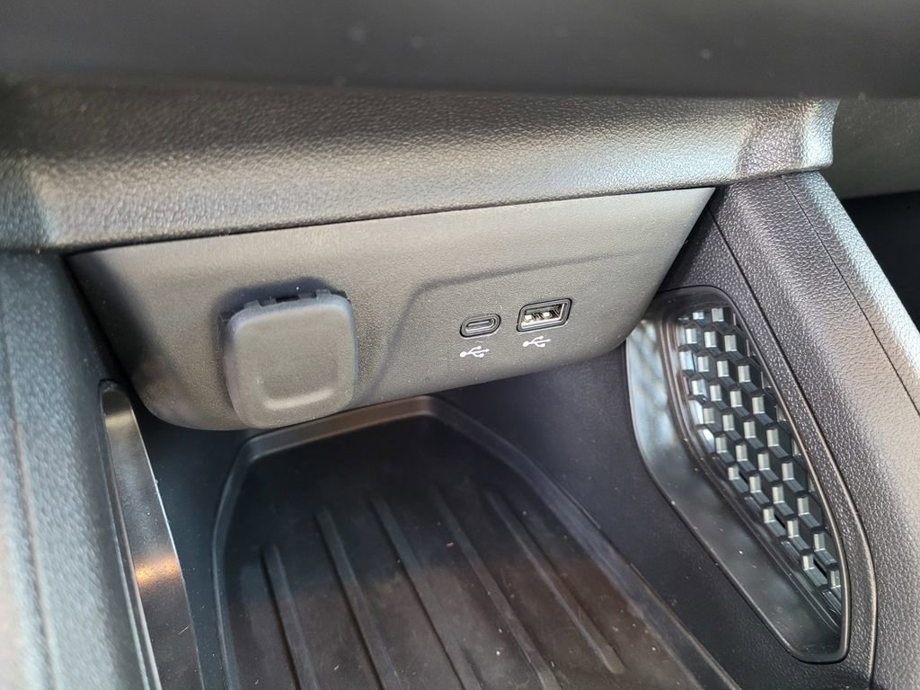 Used 2025 Chevrolet TrailBlazer LS w/ LS Convenience Package image 14