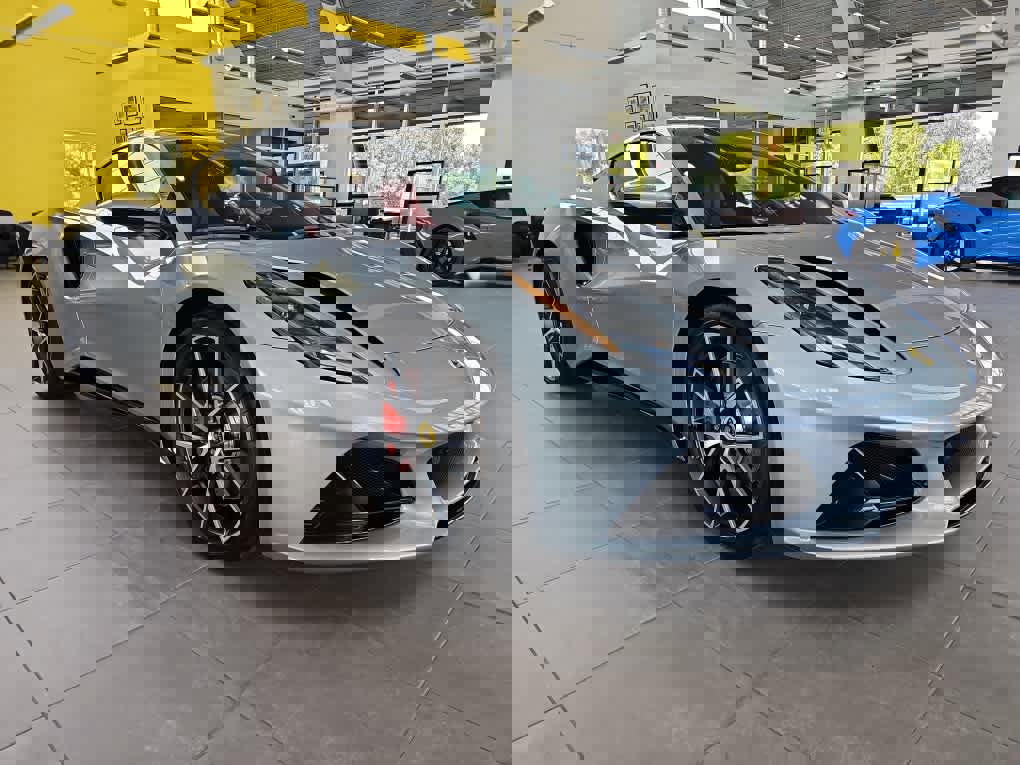 New 2025 Lotus Emira image 12