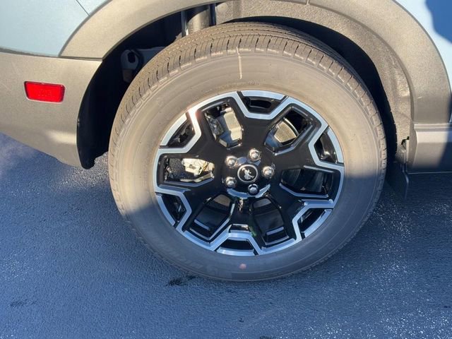 New 2025 Ford Bronco Sport Outer Banks w/ Outer Banks Tech Package+ image 4