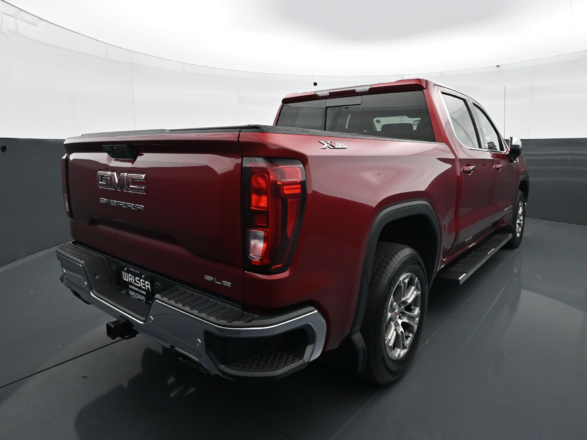 Used 2020 GMC Sierra 1500 SLE w/ SLE Value Package AWD/4WD image 6