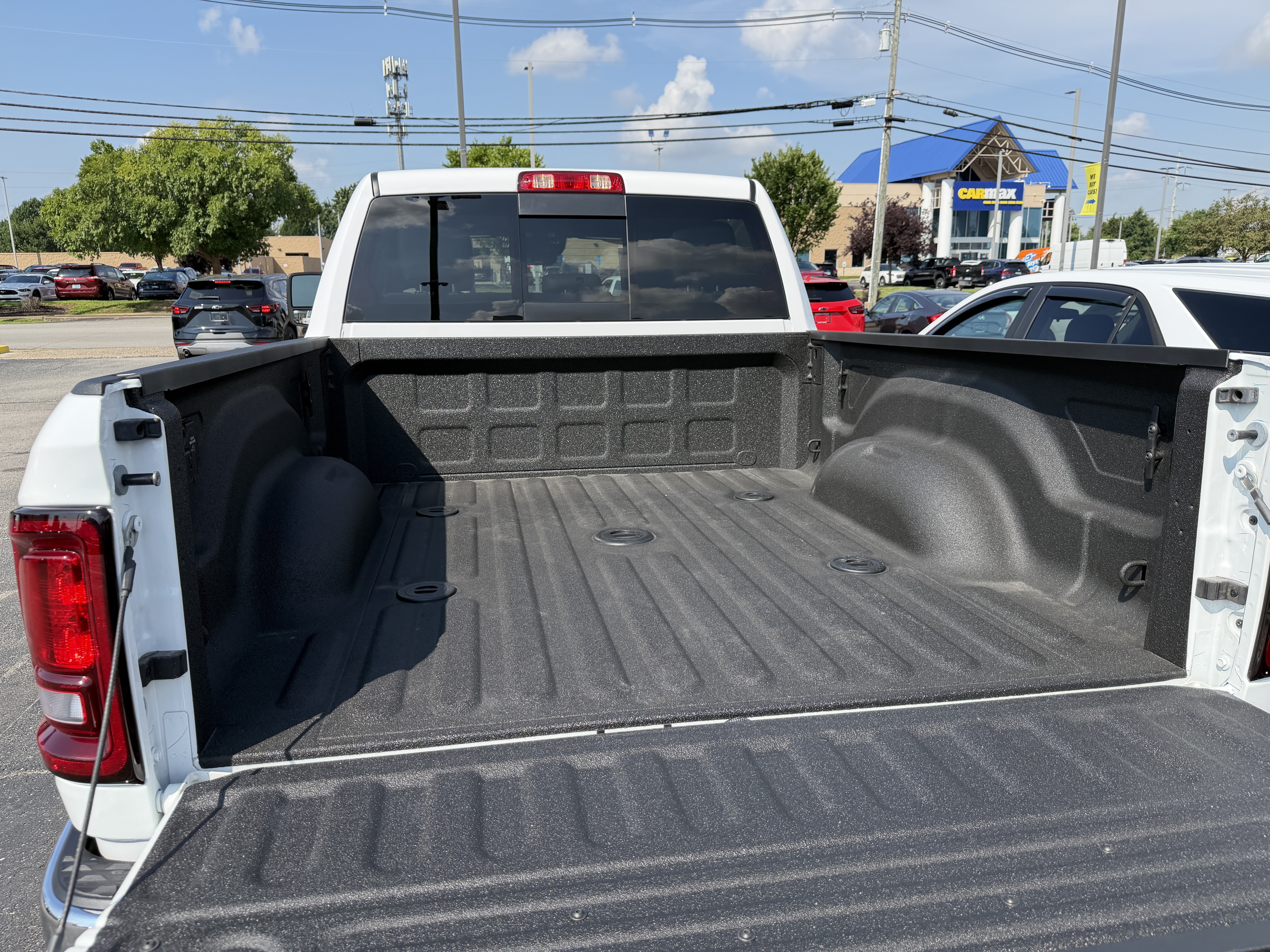 Used 2025 RAM 2500 Tradesman AWD/4WD image 29