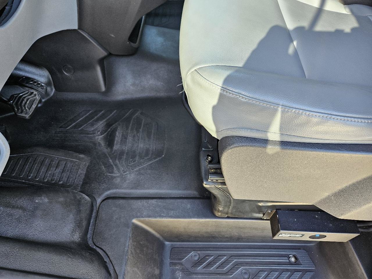 Used 2019 Ford Transit 350 XL RWD image 14