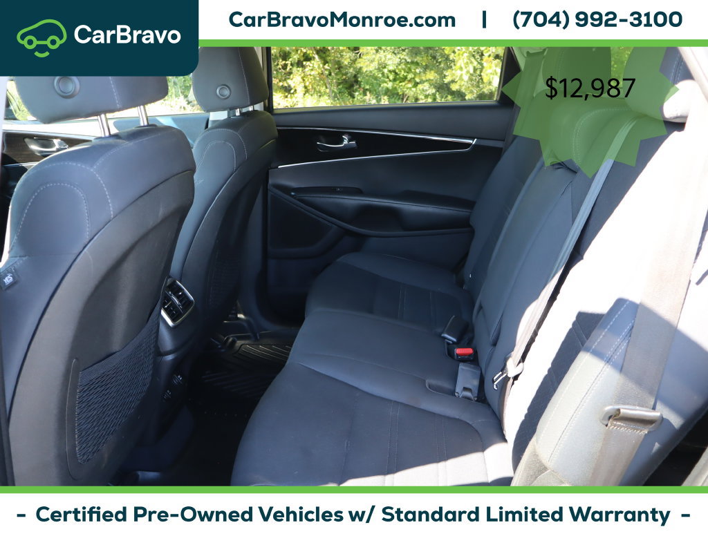 Used 2019 Kia Sorento AWD image 32