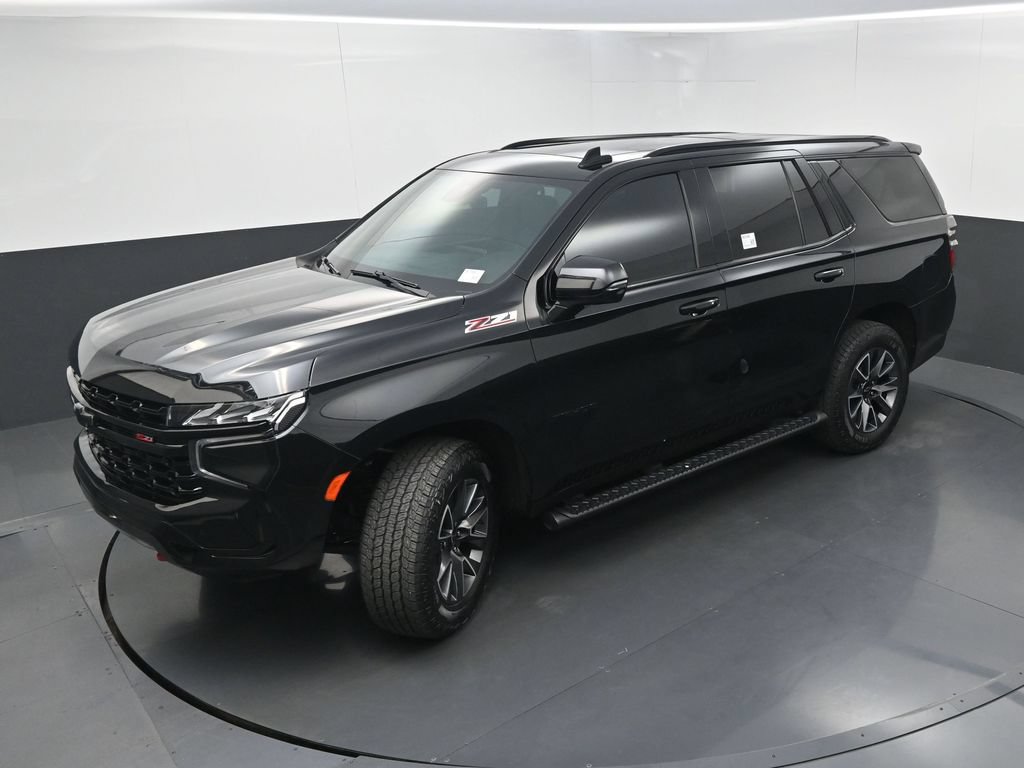 Used 2024 Chevrolet Tahoe Z71 w/ Luxury Package AWD/4WD image 37