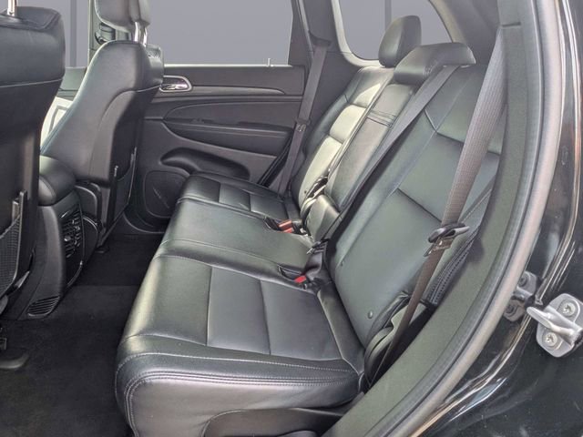 Used 2022 Jeep Grand Cherokee Laredo E RWD image 13