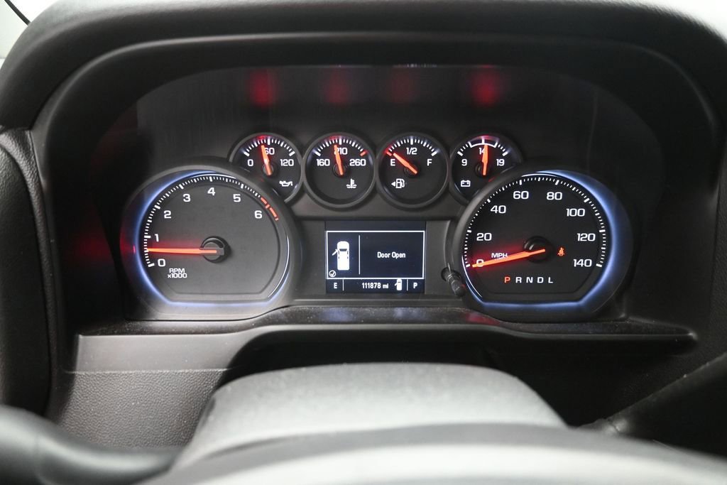 Used 2020 Chevrolet Silverado 1500 Custom w/ Custom Value Package RWD image 9