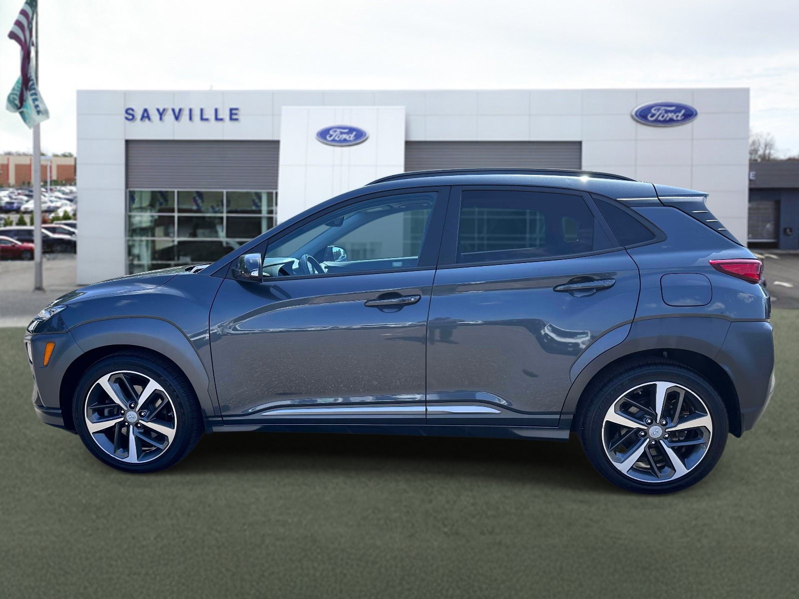 Used 2021 Hyundai Kona Ultimate w/ Cargo Package AWD/4WD image 2