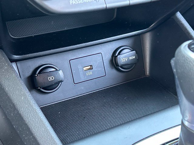 Used 2022 Hyundai Kona SEL AWD/4WD image 44