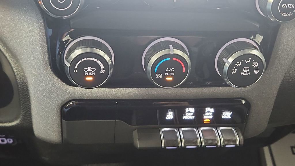 New 2026 RAM 1500 Classic Warlock image 22