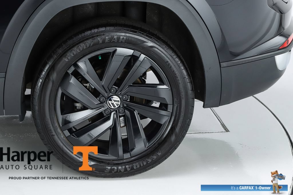 Used 2023 Volkswagen Atlas Cross Sport SE w/ Panoramic Sunroof Package AWD/4WD image 45