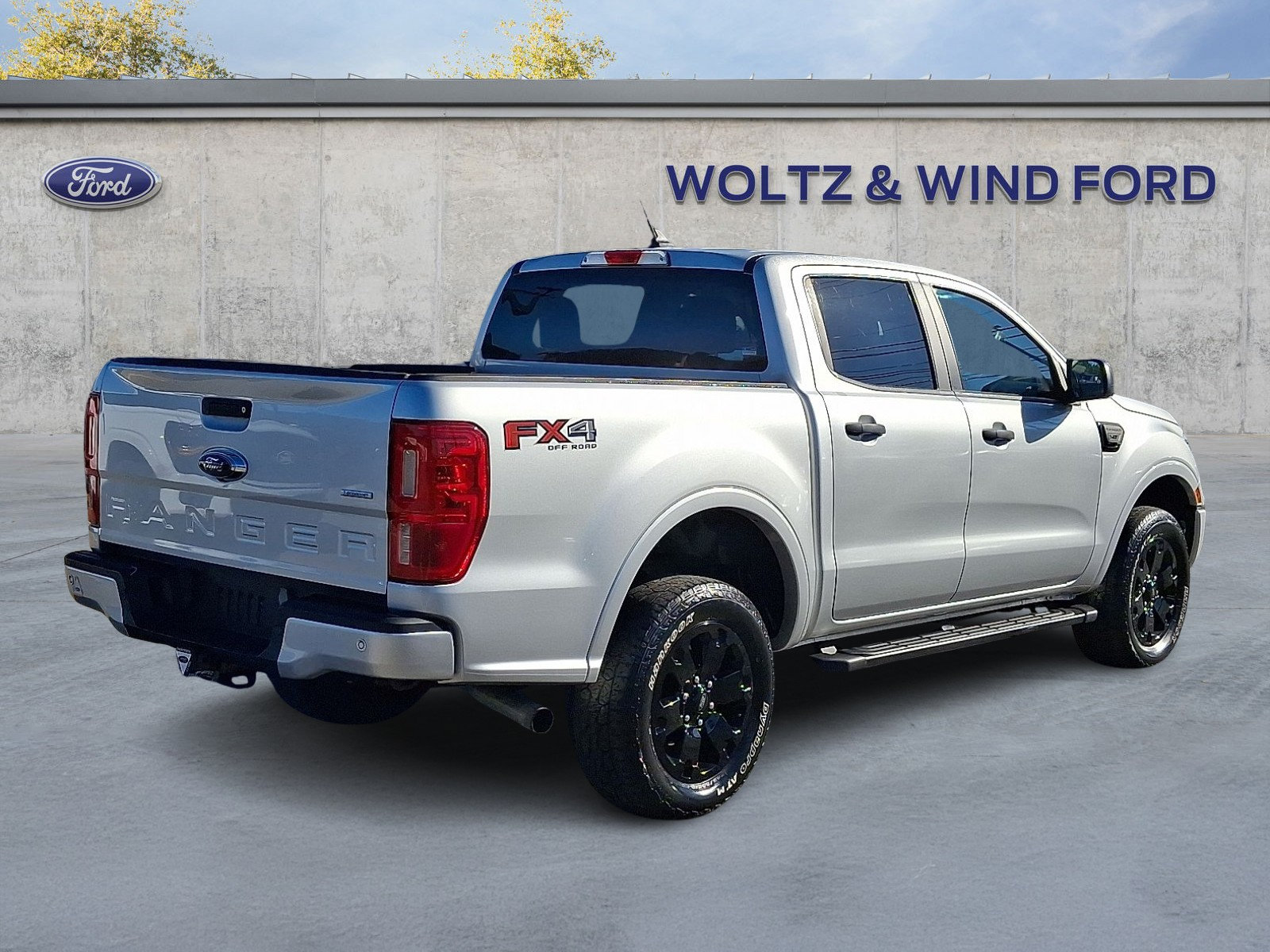 Used 2019 Ford Ranger XLT w/ Black Appearance Package AWD/4WD image 6