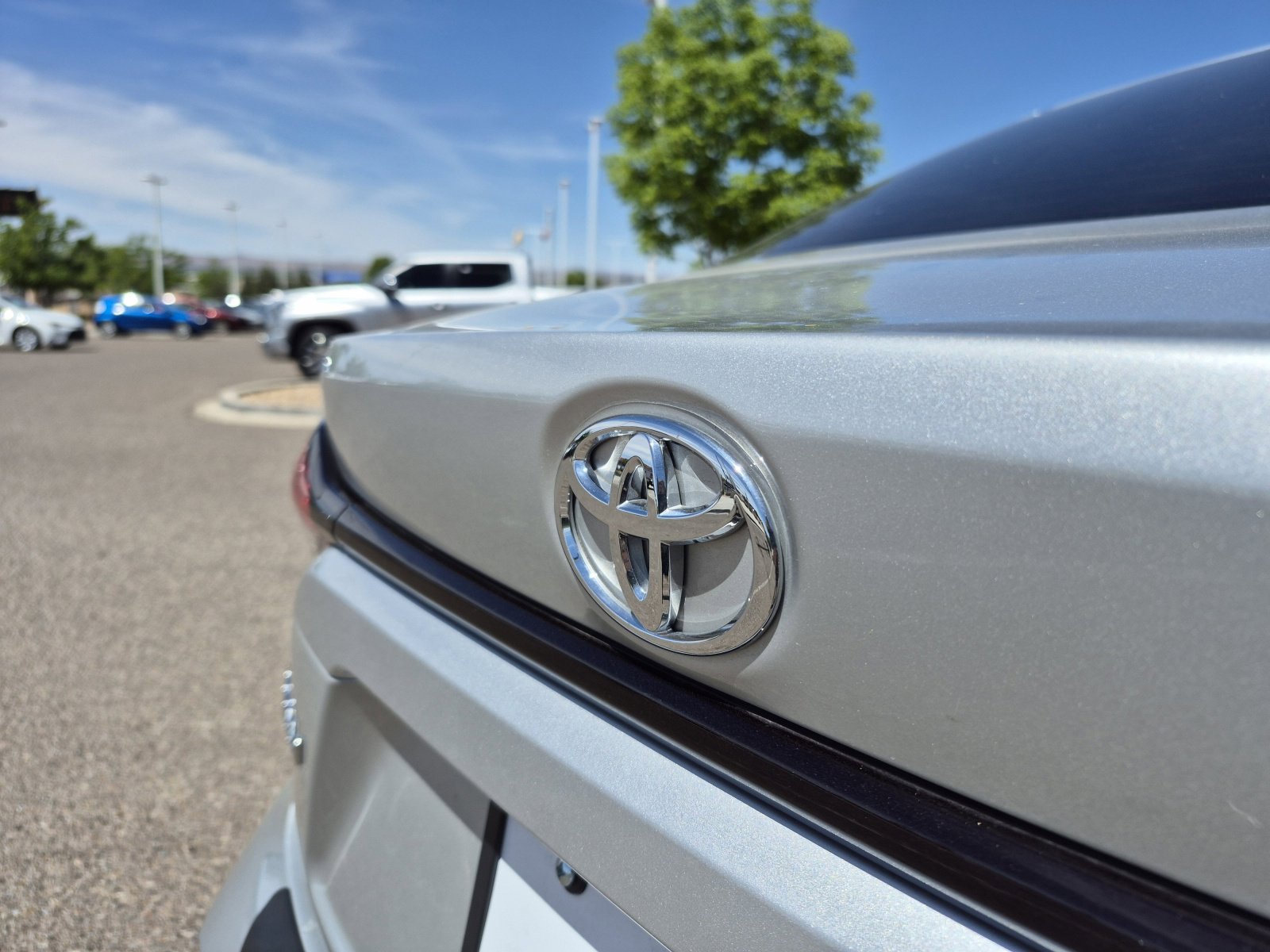 Used 2026 Toyota Corolla LE FWD image 22