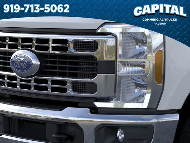 New 2026 Ford F350 XL w/ XL Chrome Package AWD/4WD image 17
