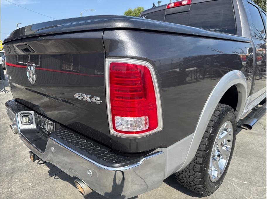 Used 2014 RAM 1500 Laramie w/ Convenience Group AWD/4WD image 10