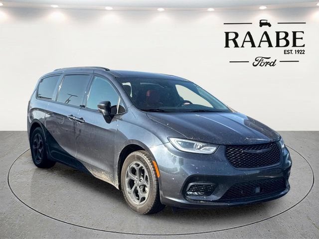 Used 2021 Chrysler Pacifica Limited w/ S Appearance Package FWD image 5