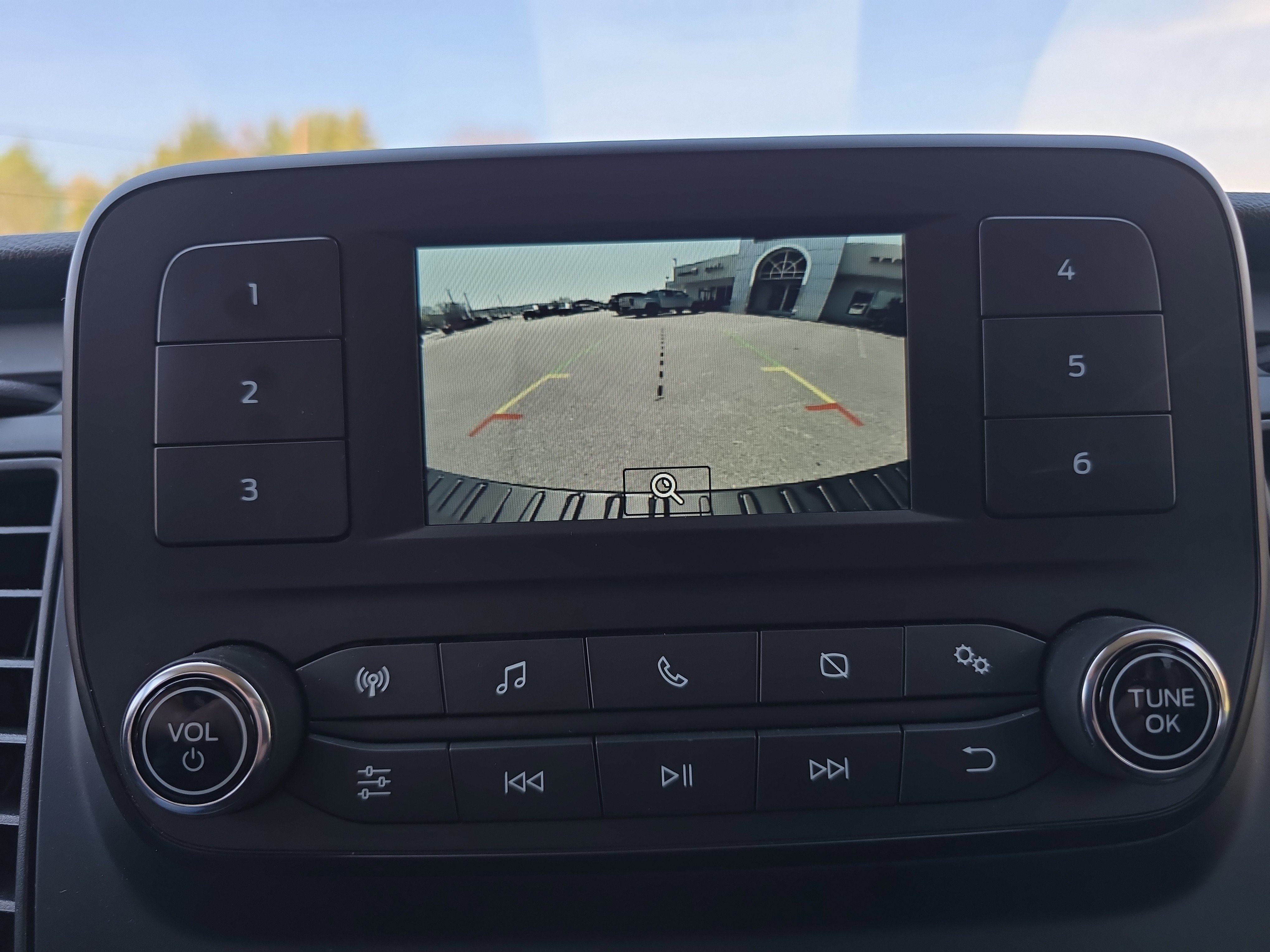 Used 2024 Ford Transit 250 Low Roof w/ Exterior Upgrade Package RWD image 30