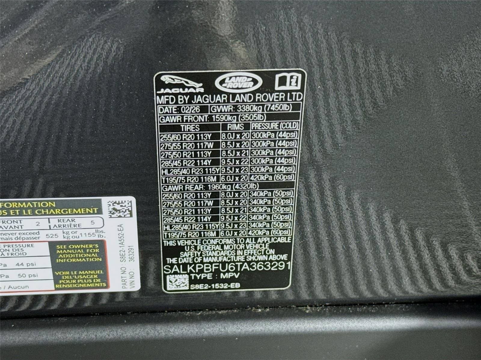 New 2026 Land Rover Range Rover Long Wheelbase SE AWD/4WD image 35