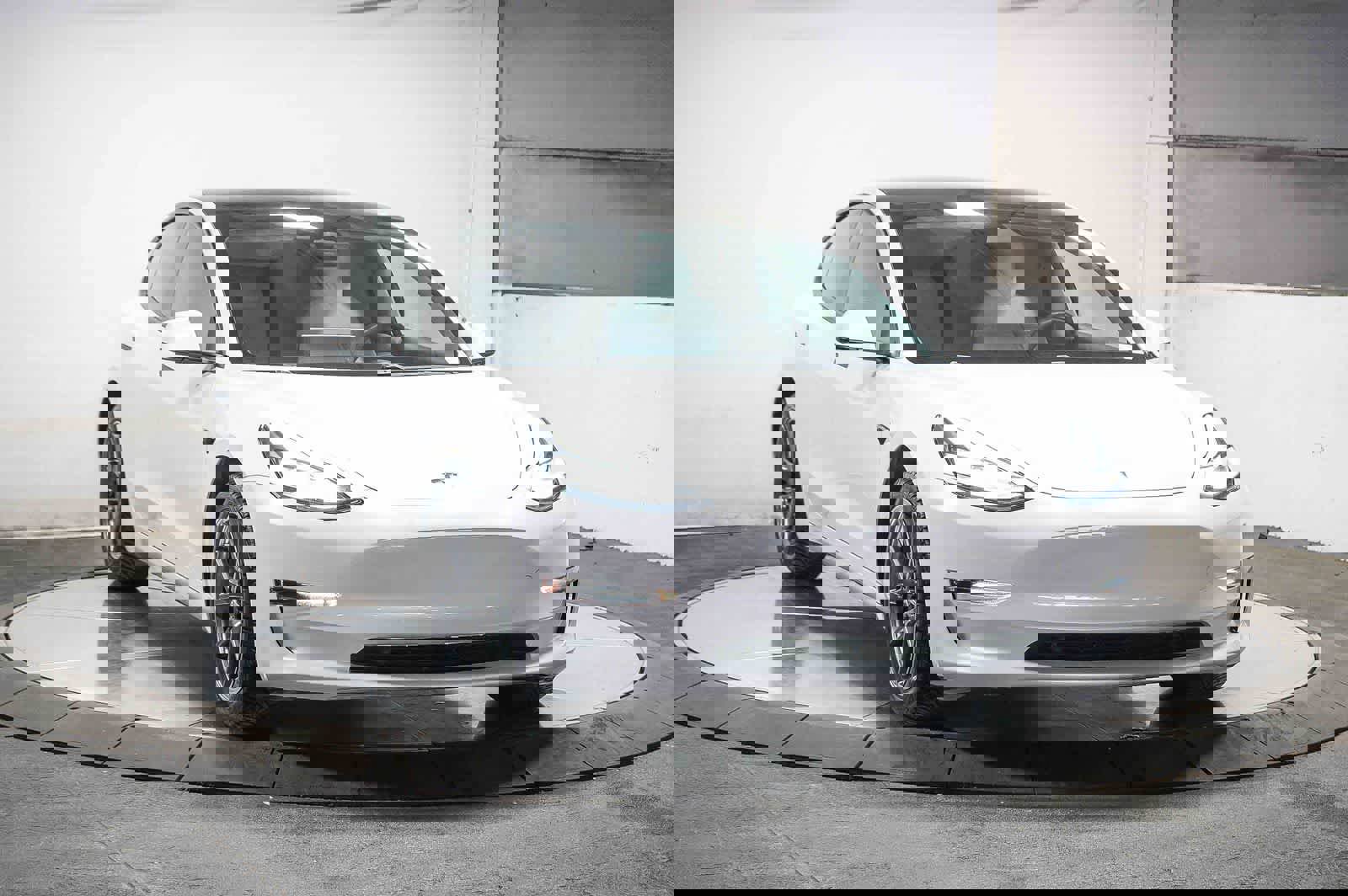 Used 2021 Tesla Model 3 Long Range image 2