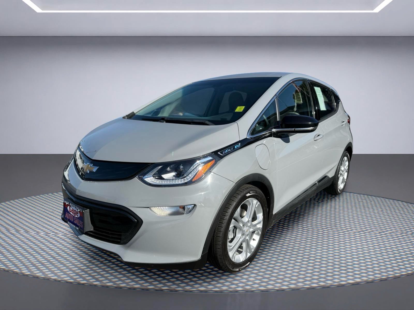 Used 2019 Chevrolet Bolt LT FWD image 2