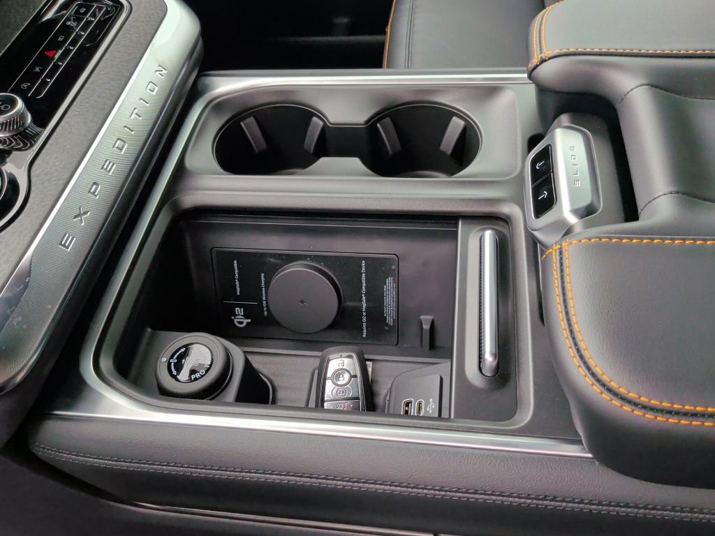 New 2027 Ford Expedition Tremor w/ Driver's Package AWD/4WD image 33