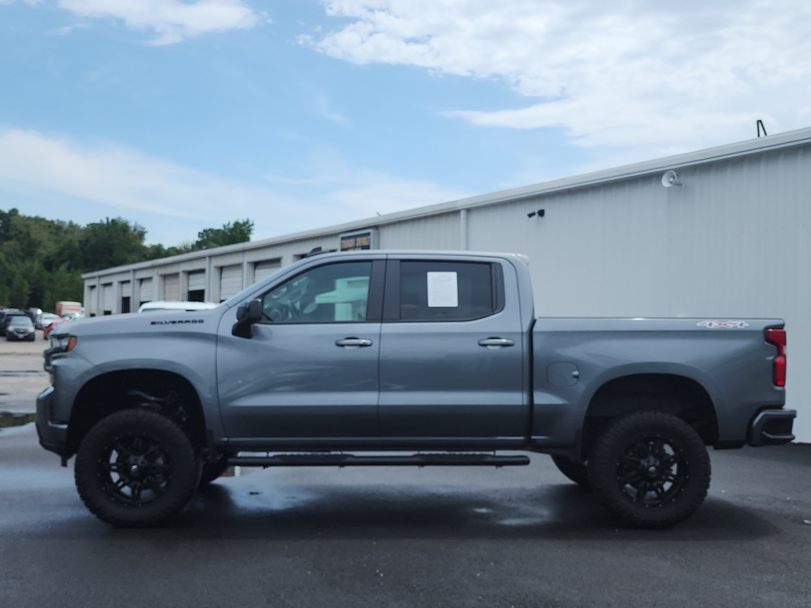 Used 2020 Chevrolet Silverado 1500 RST w/ All-Star Edition AWD/4WD image 2