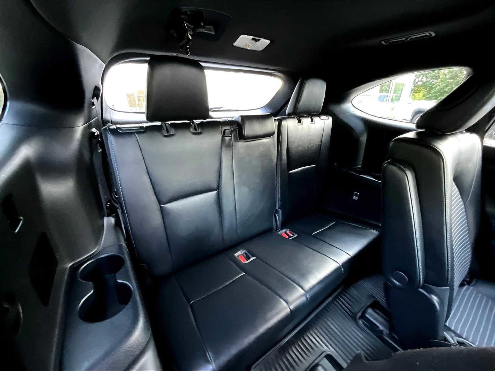 Used 2022 Toyota Highlander XSE image 17
