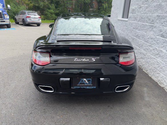 Used 2012 Porsche 911 Turbo S AWD/4WD image 32