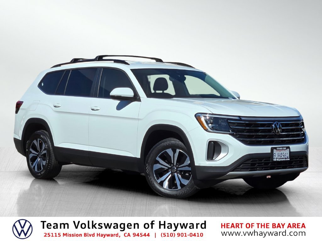 Certified 2024 Volkswagen Atlas SE AWD/4WD image 1