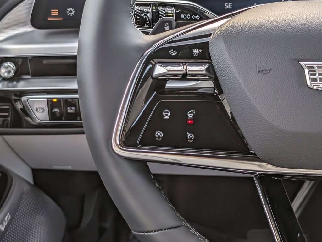 New 2026 Cadillac Lyriq Premium Luxury AWD/4WD image 22