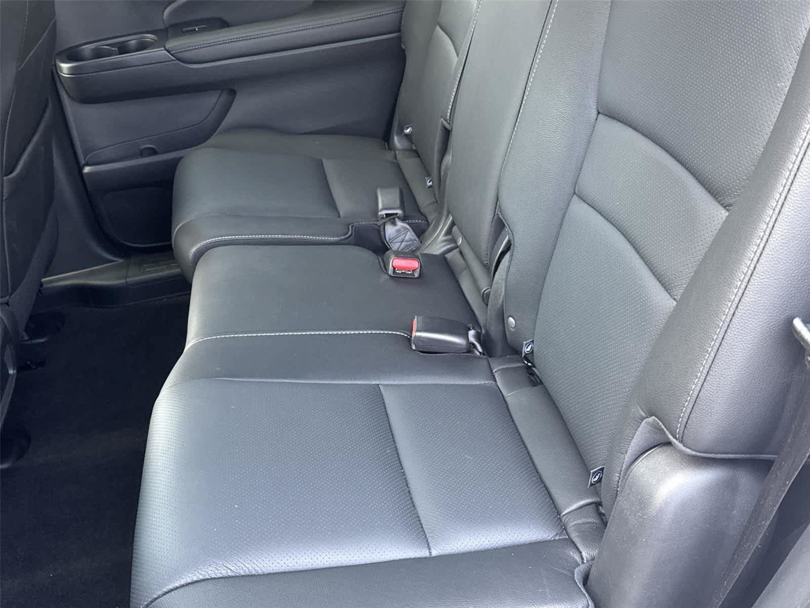 Used 2024 Honda Passport EX-L image 14