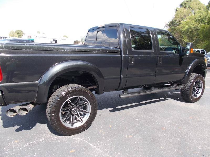 Used 2013 Ford F250 Lariat w/ Lariat Ultimate Pkg AWD/4WD image 13
