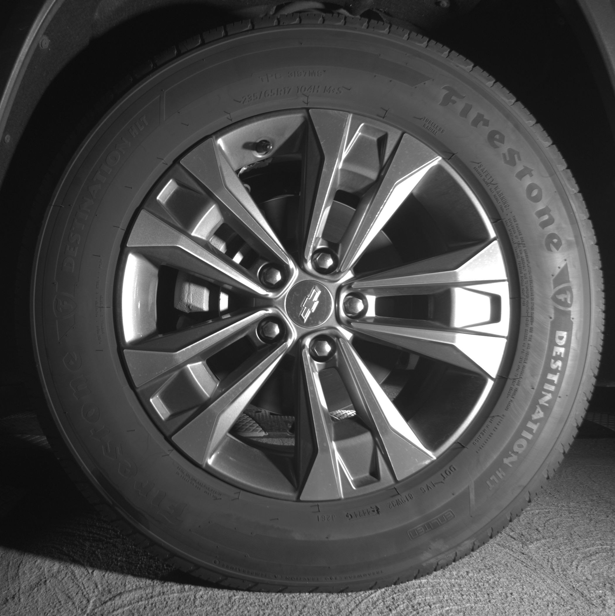 Used 2025 Chevrolet Equinox LT FWD image 12
