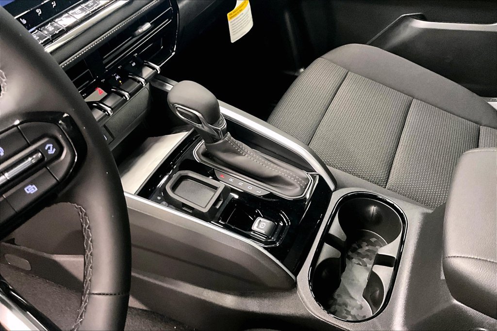 New 2026 Chevrolet Colorado LT RWD image 7