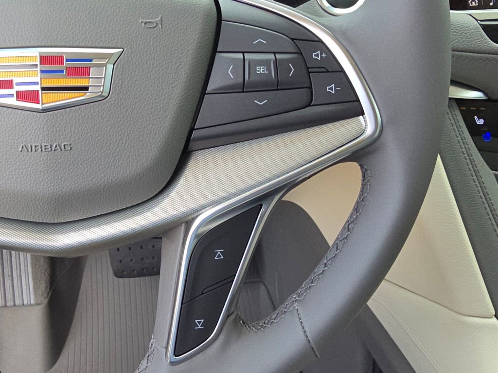 New 2026 Cadillac XT5 Premium Luxury image 23