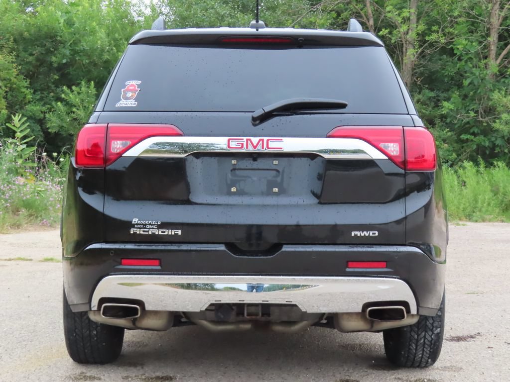 Certified 2019 GMC Acadia Denali w/ Technology Package AWD/4WD image 5