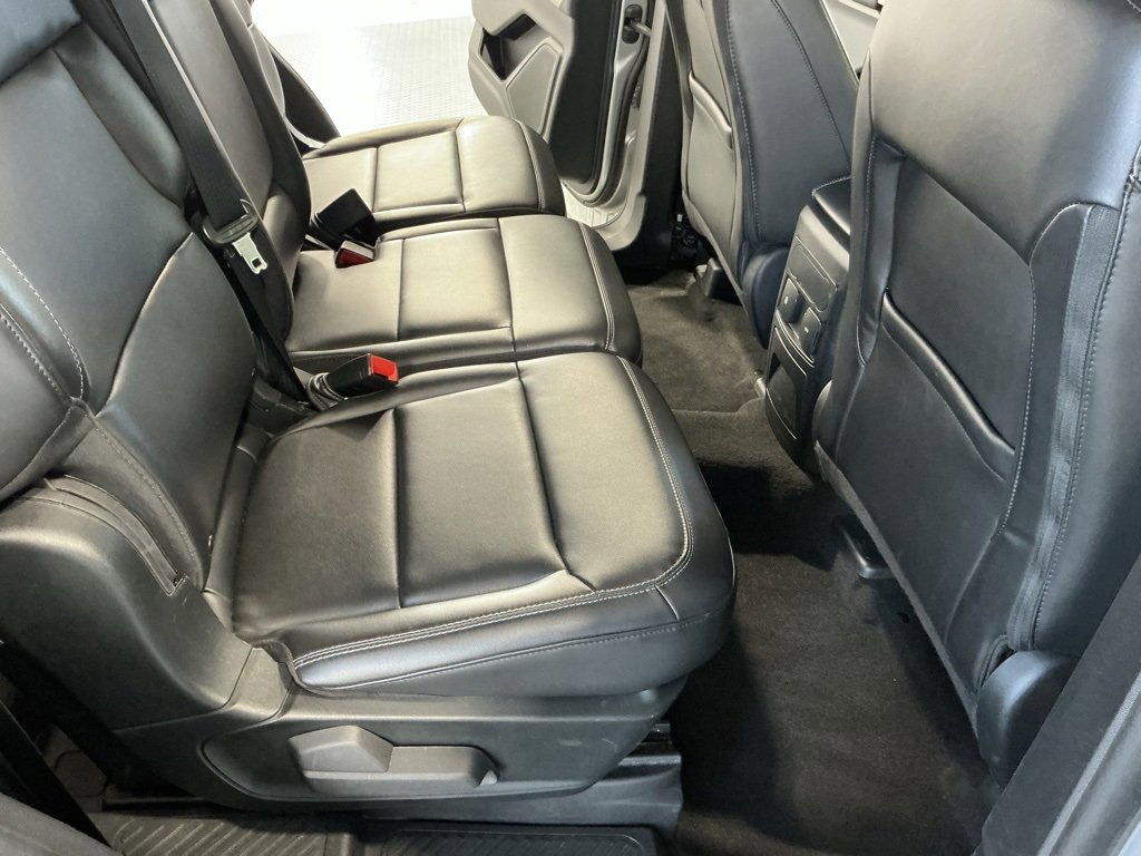 Used 2023 Ford Explorer XLT w/ Equipment Group 202A image 29