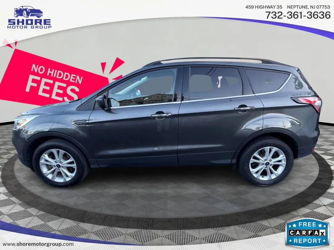 Used 2017 Ford Escape SE w/ Equipment Group 201A image 10