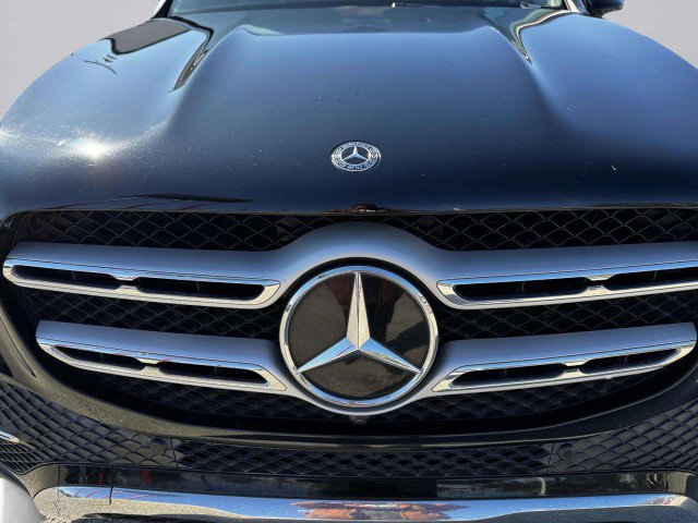 Used 2020 Mercedes-Benz GLE 450 4MATIC w/ Premium Package image 11