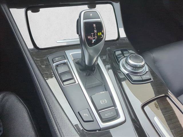 Used 2013 BMW 528i Sedan RWD image 12
