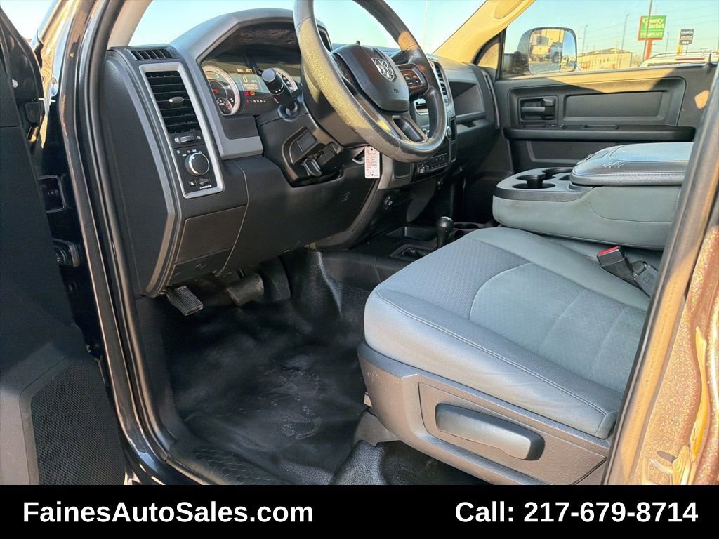 Used 2016 RAM 2500 Tradesman w/ Chrome Appearance Group image 71